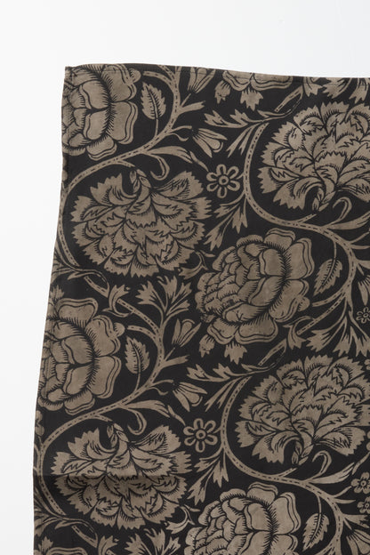 SQUARE PRINTED SCARF