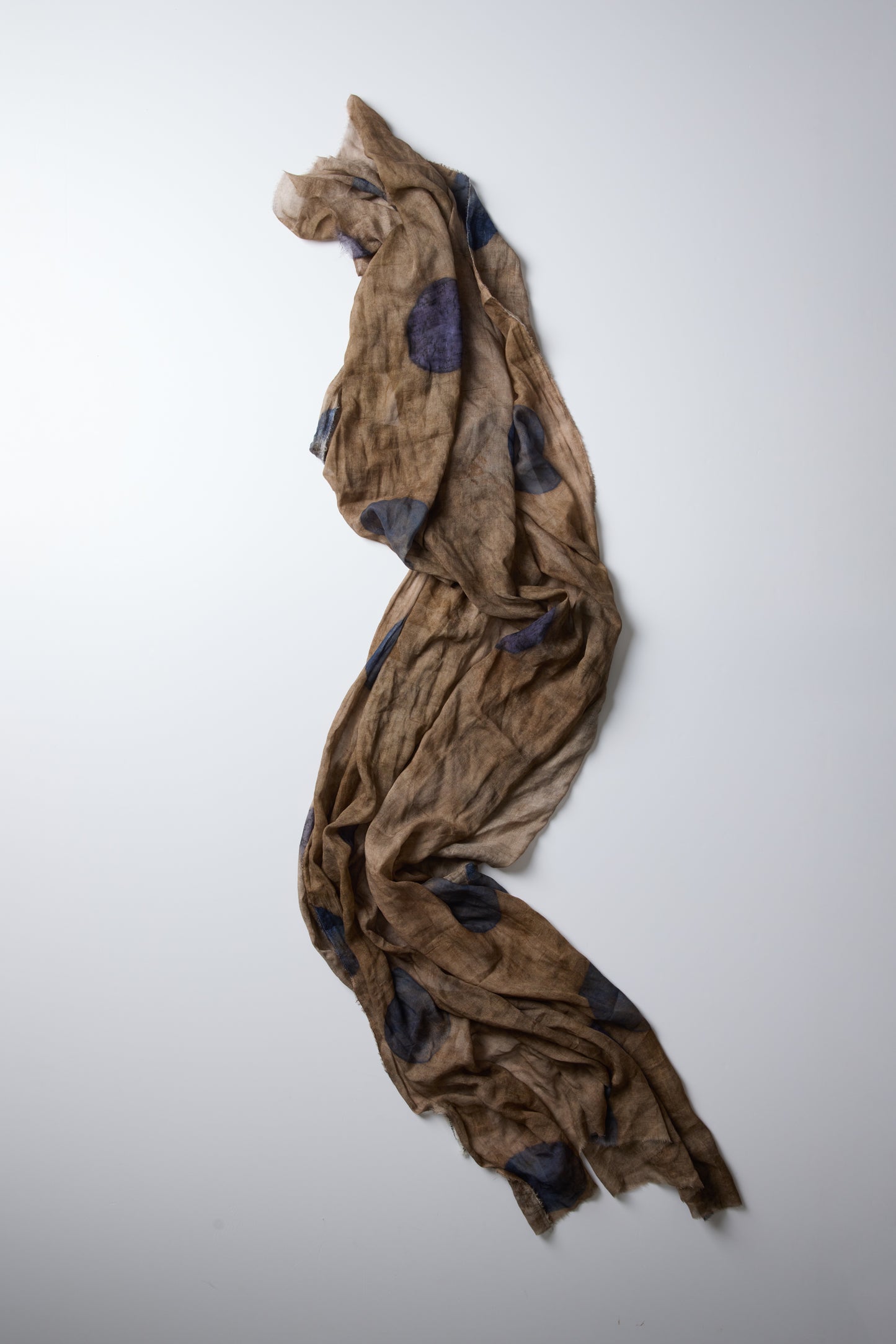 WALK SCARF