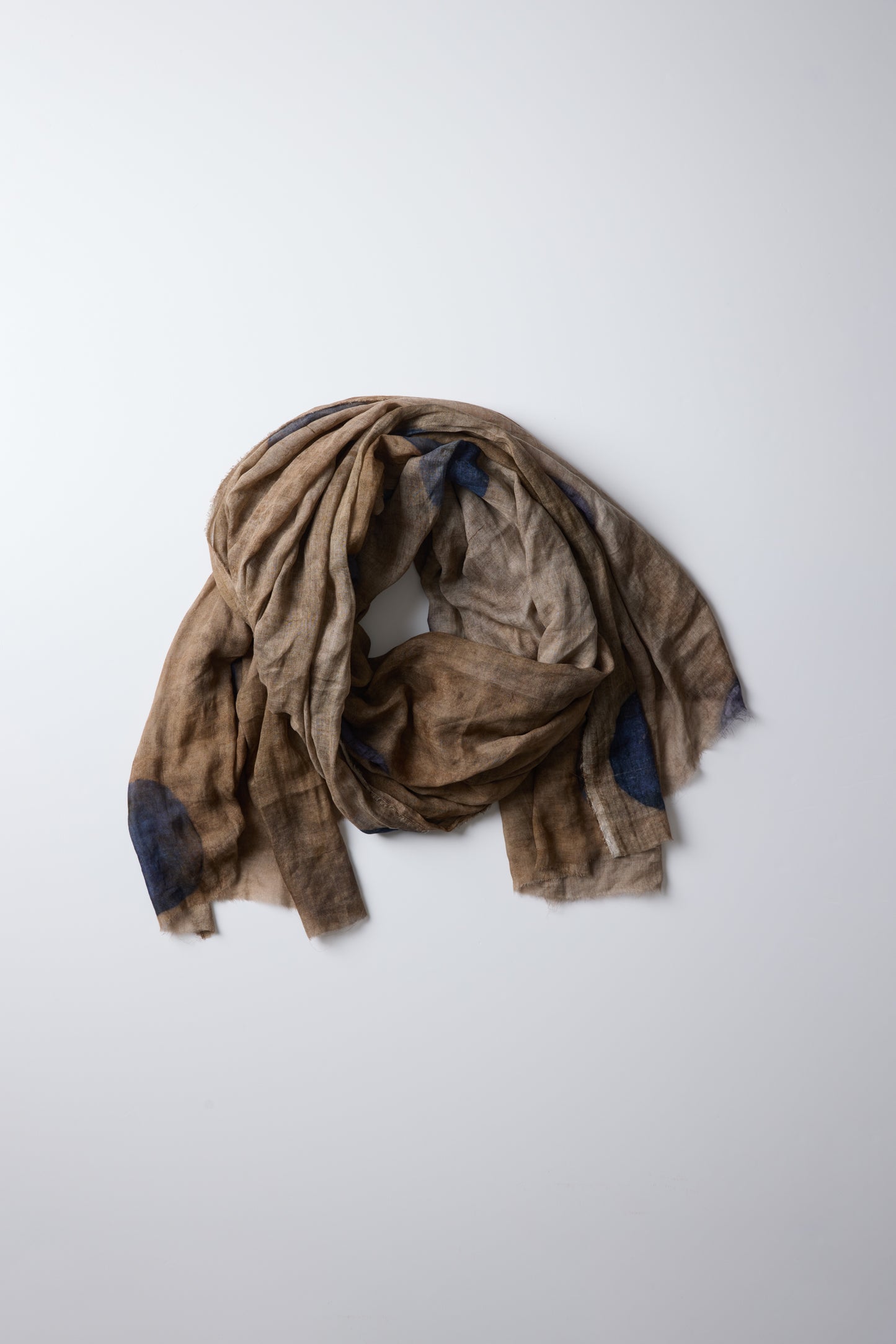 WALK SCARF