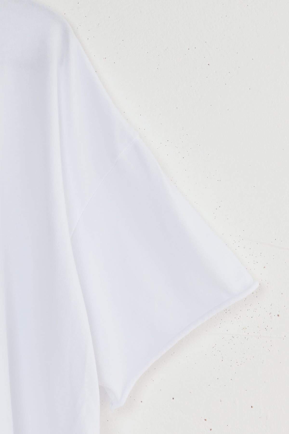 NABILY T-SHIRT