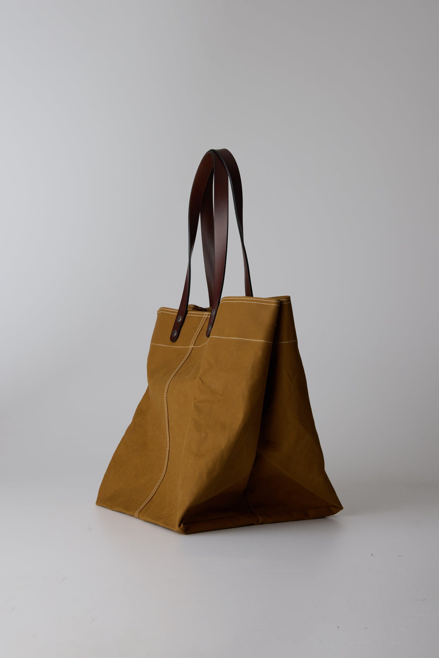 DOUBLE HANDLE BAG
