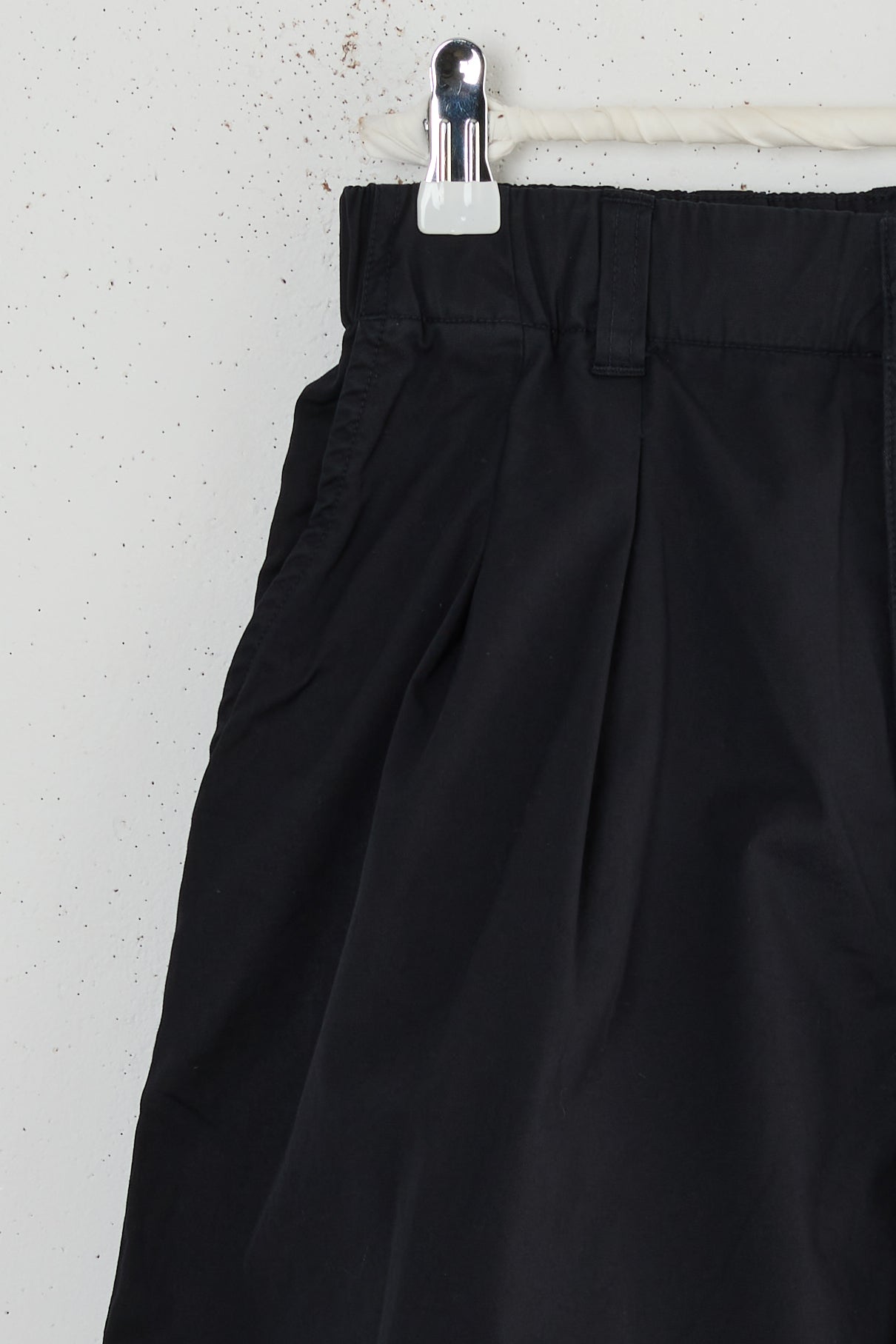 2 IN PLEAT BAGGY HALF-CHINOS