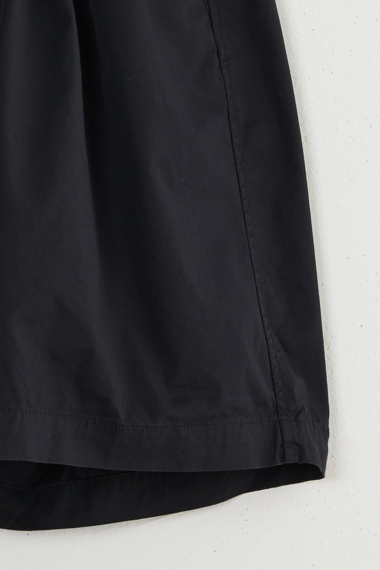 2 IN PLEAT BAGGY HALF-CHINOS