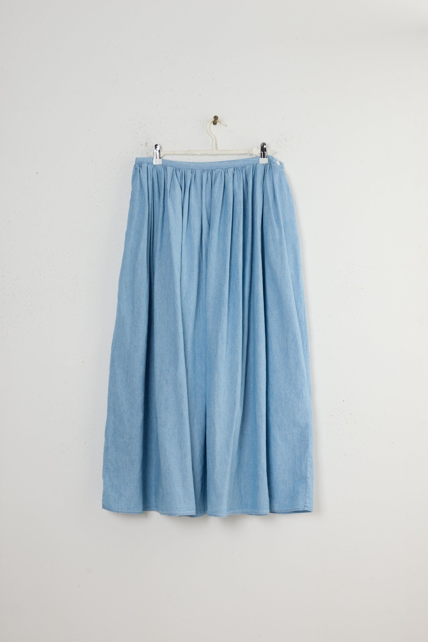 RANDOM PLEATED MAXI SKIRT