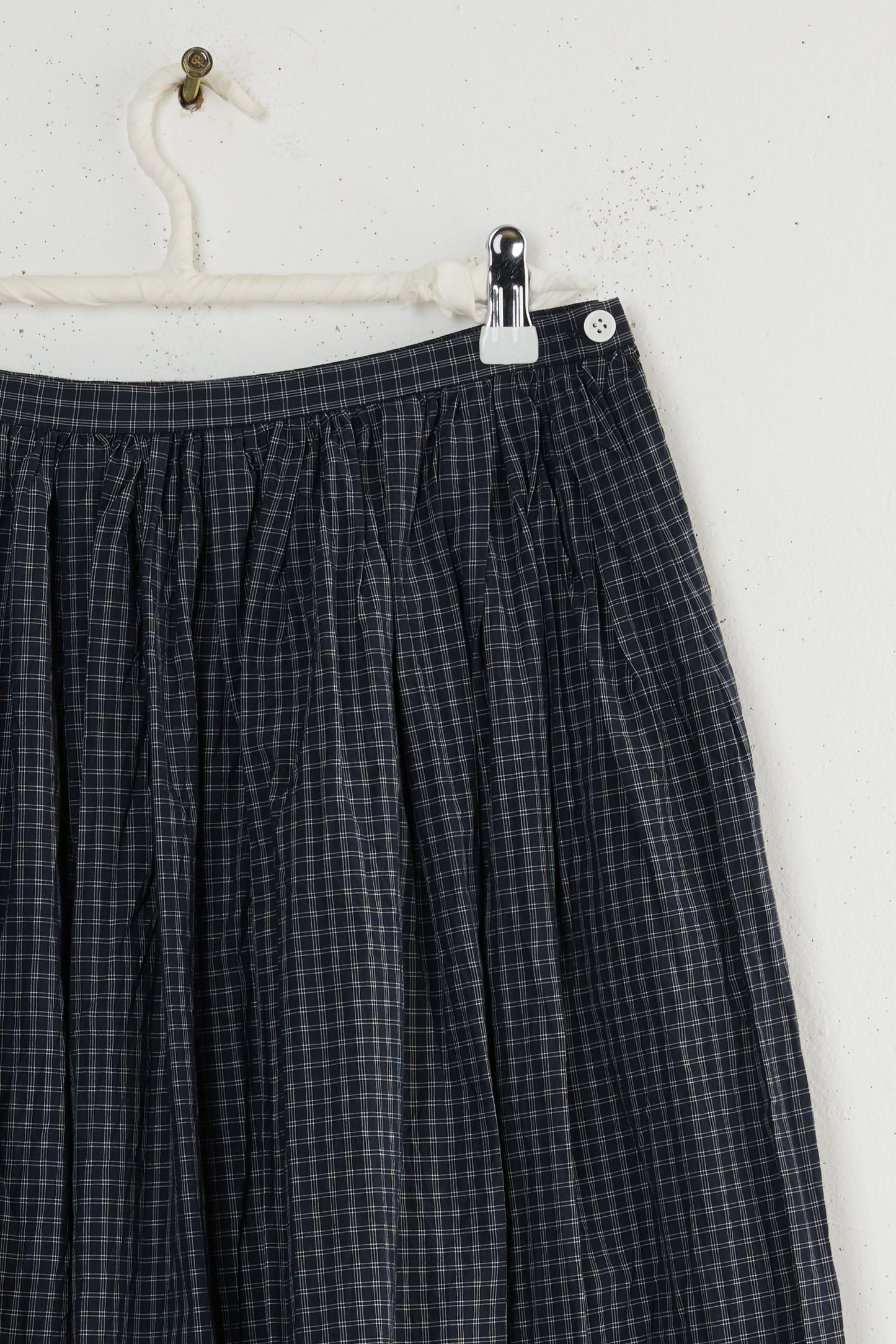 PLAID RANDOM PLEATED MAXI SKIRT