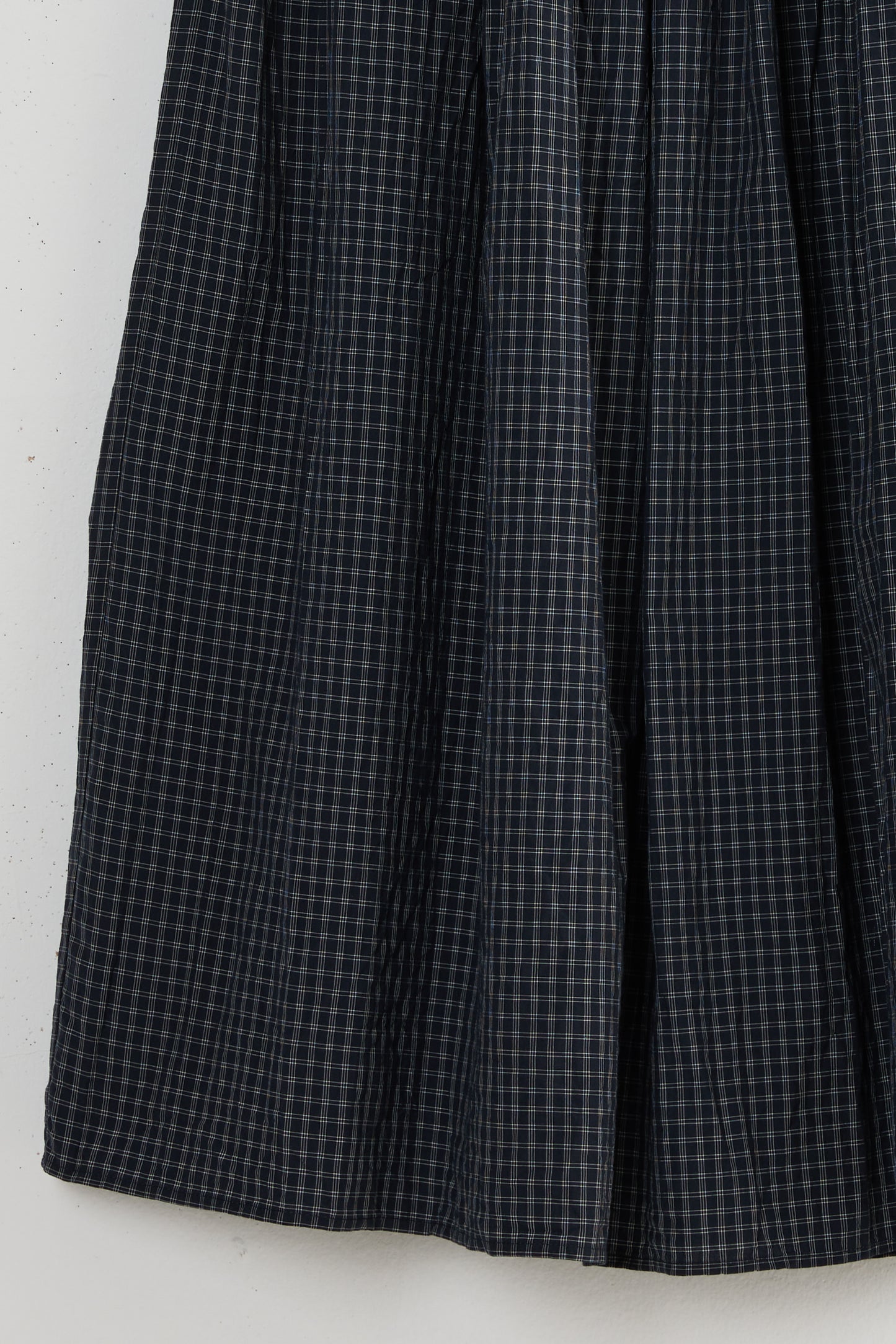 PLAID RANDOM PLEATED MAXI SKIRT