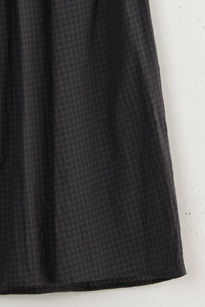 PLEATED SLEEVELESS LONG SHIRT