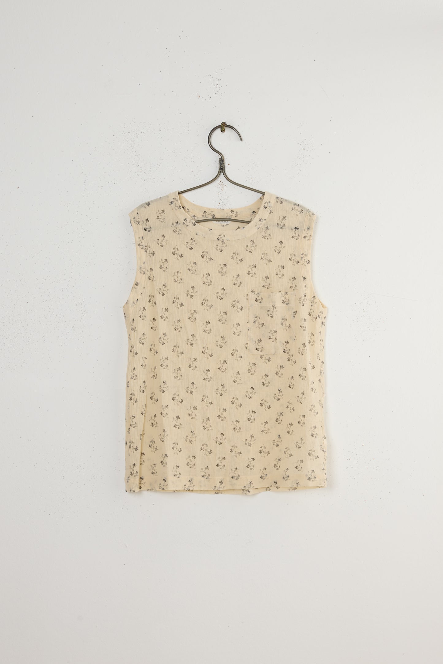 FLORAL POCKET BIG TANK SHIRT