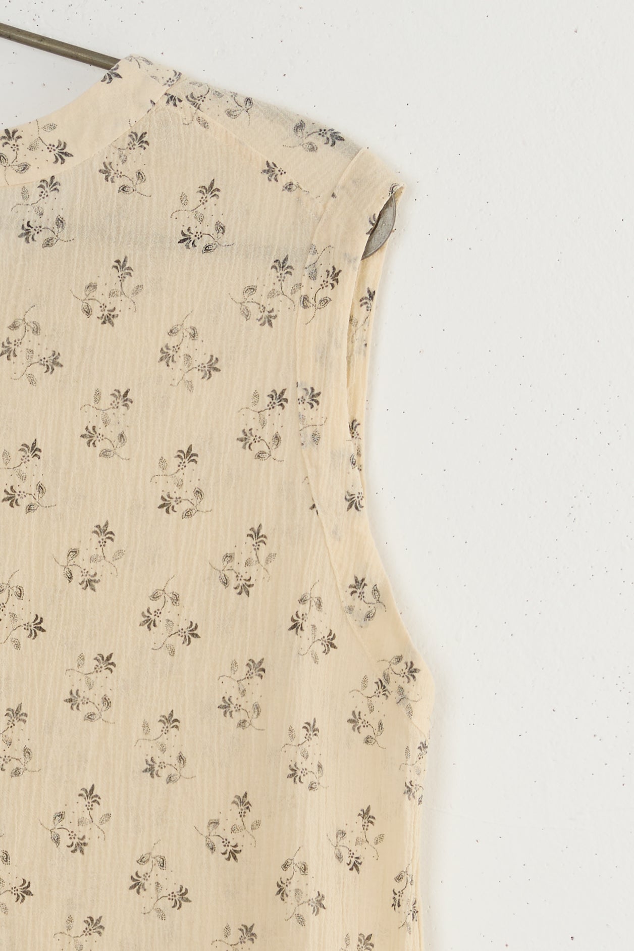 FLORAL POCKET BIG TANK SHIRT