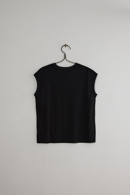 SLEEVELESS PULLOVER C