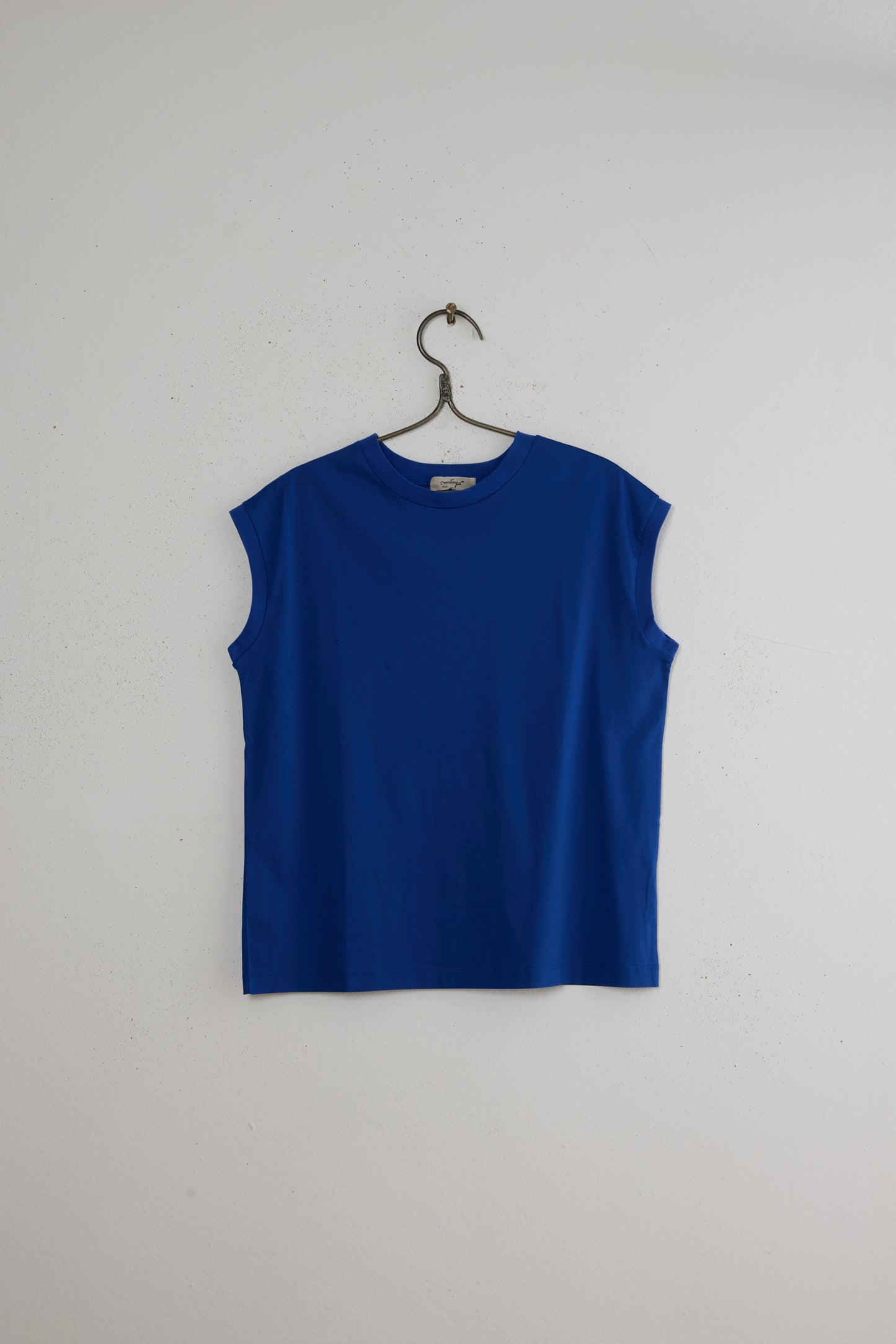 SLEEVELESS PULLOVER C
