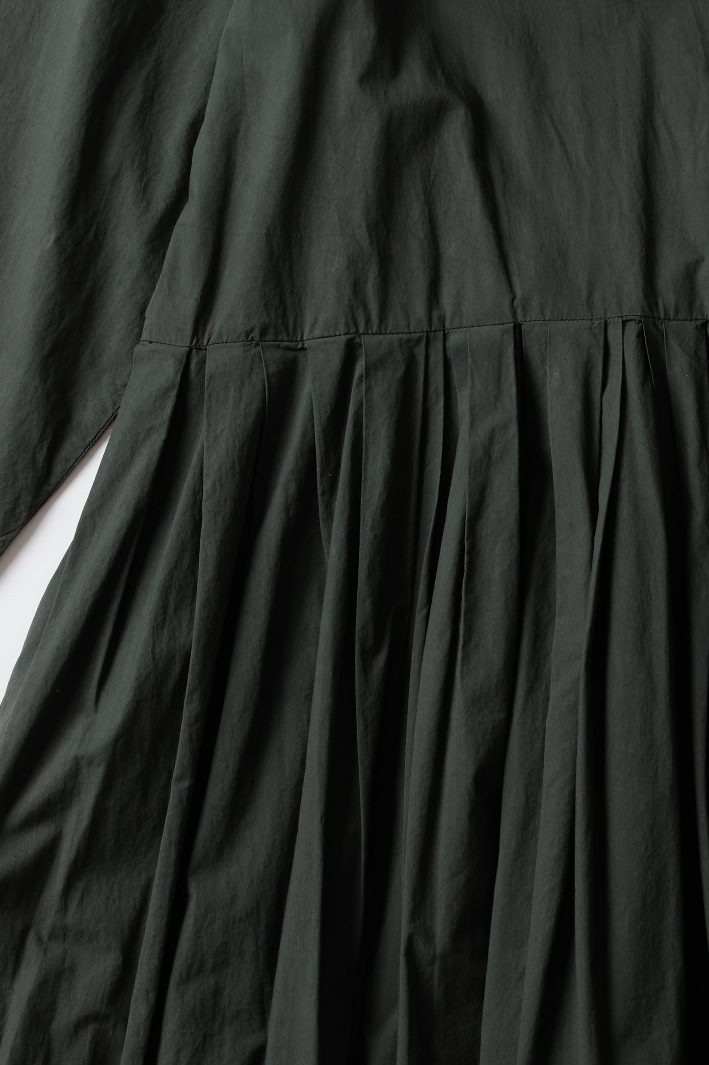 DRESS / MANUELLE GUIBAL / 4