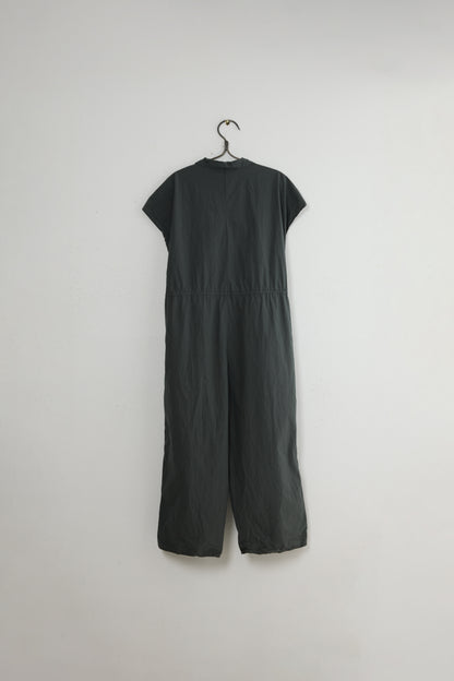 SLEEVELESS COLLAR JUMPSUIT TC