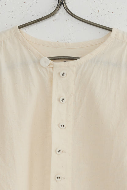 COLLARLESS SHIRT