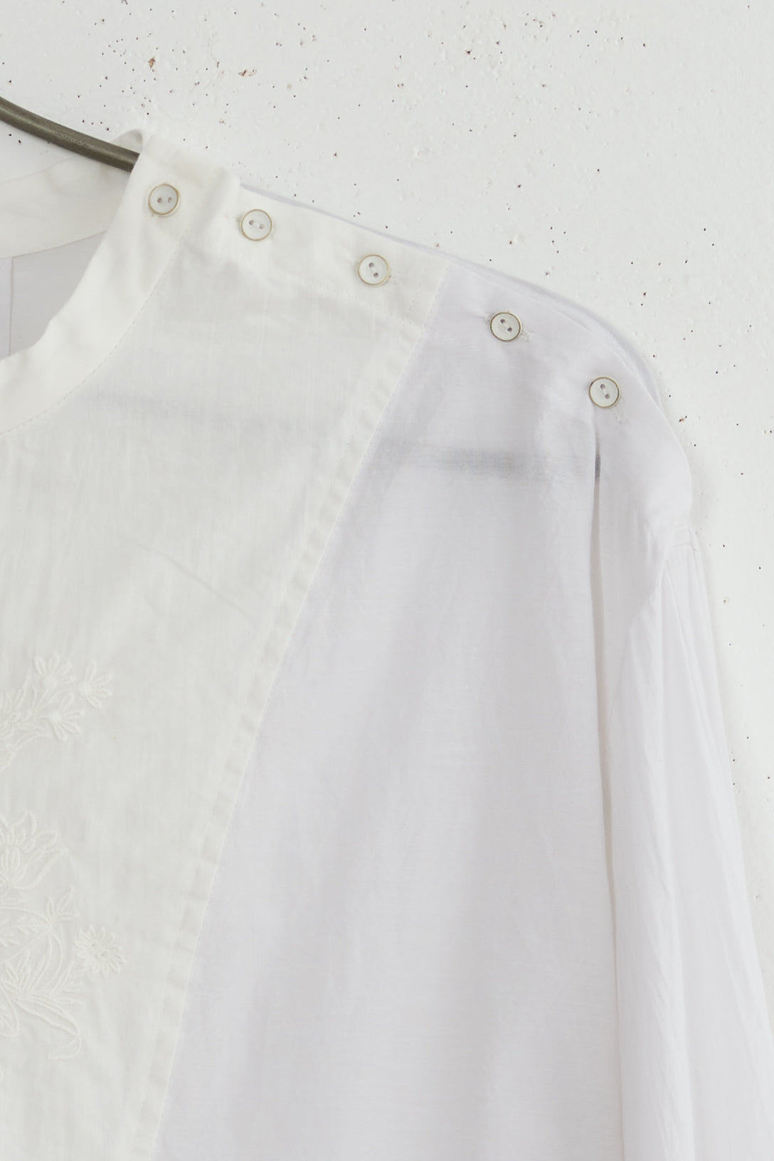 EMBROIDERED YOKE BLOUSE