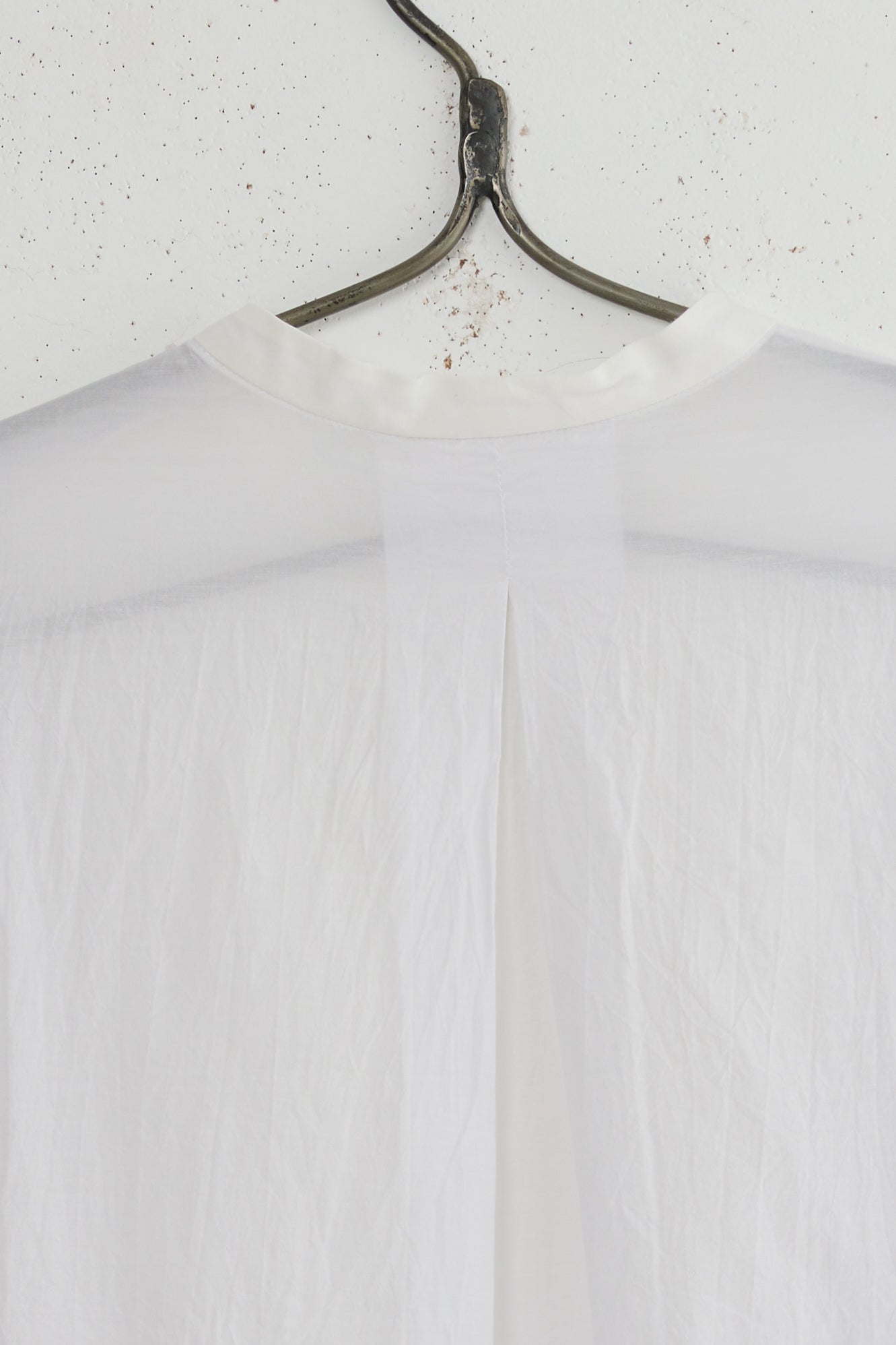 EMBROIDERED YOKE BLOUSE