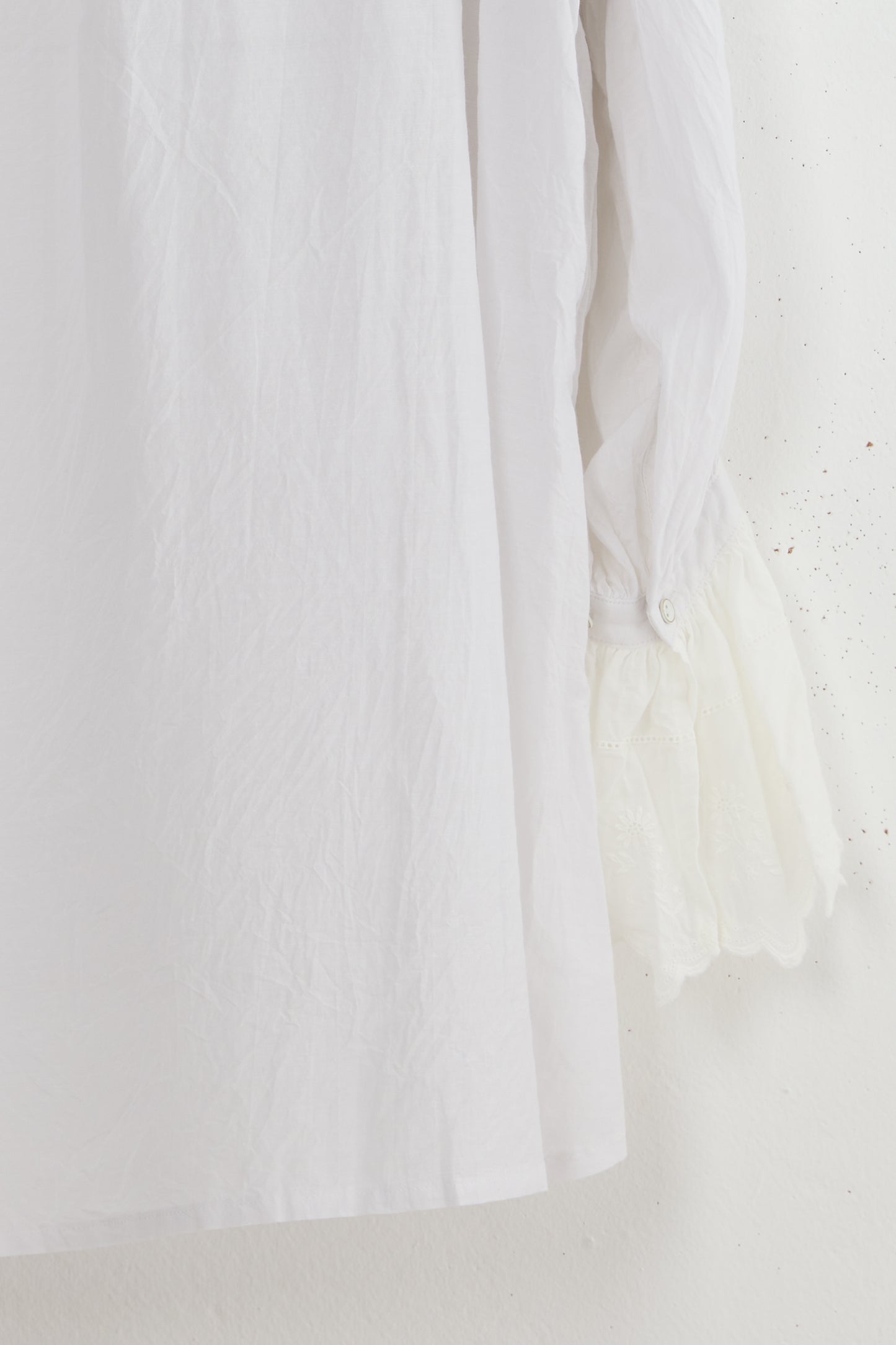 EMBROIDERED YOKE BLOUSE