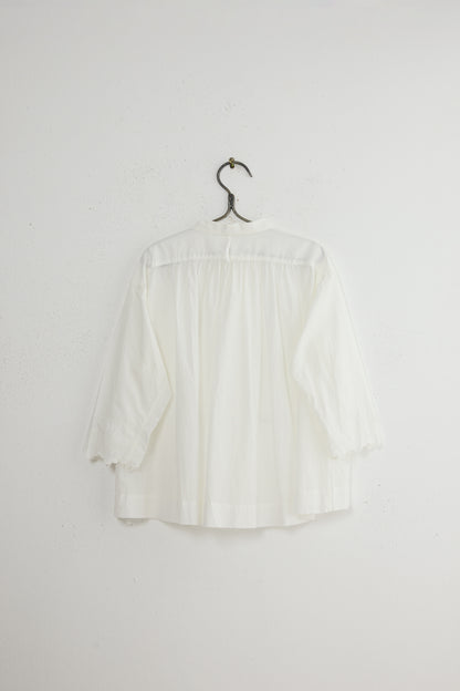 LACE SLEEVE SHIRT