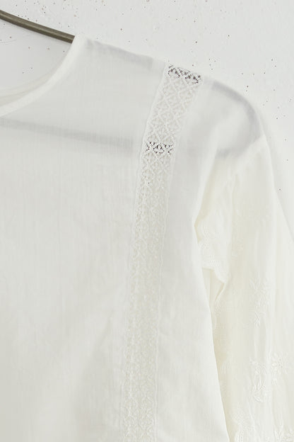 BOX SLEEVE BLOUSE