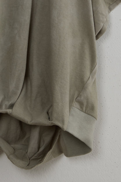 GATHERED T-SHIRT