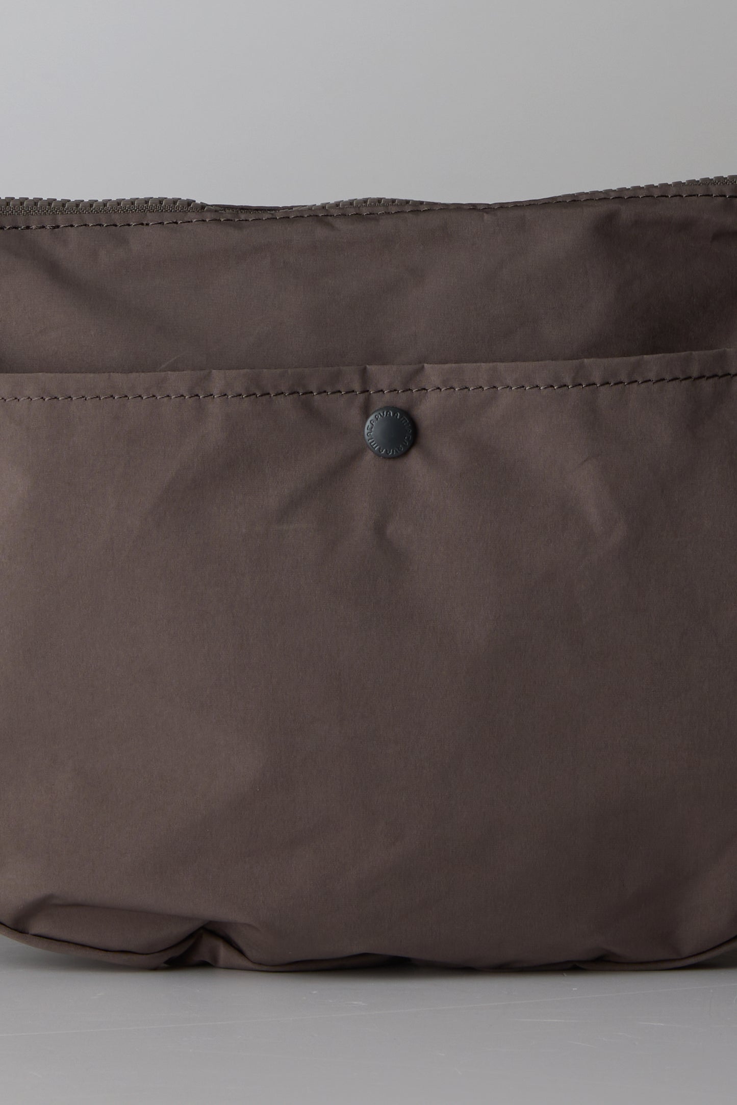 SPLIT YARN BODYBAG S