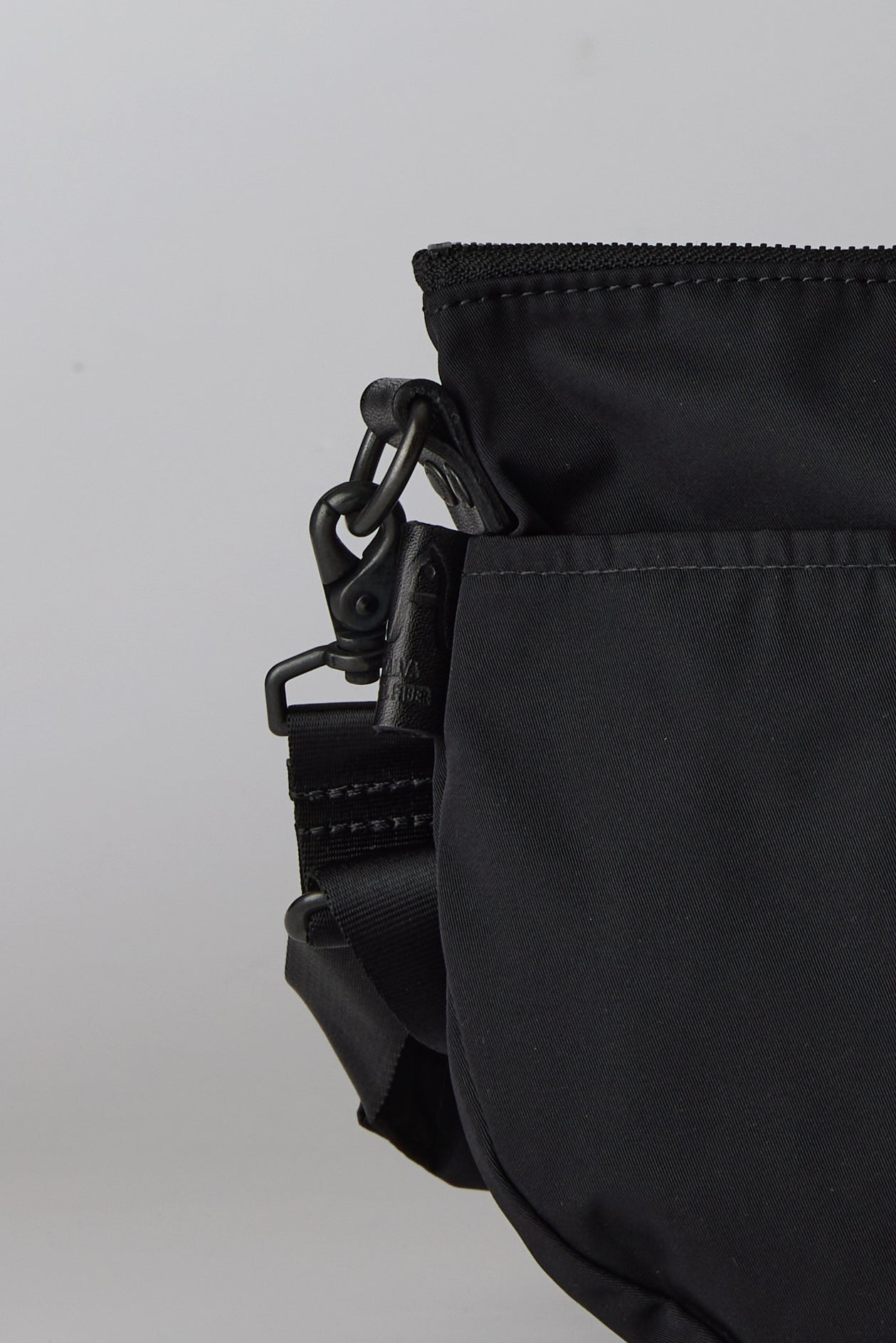 GABARDINE BODYBAG S