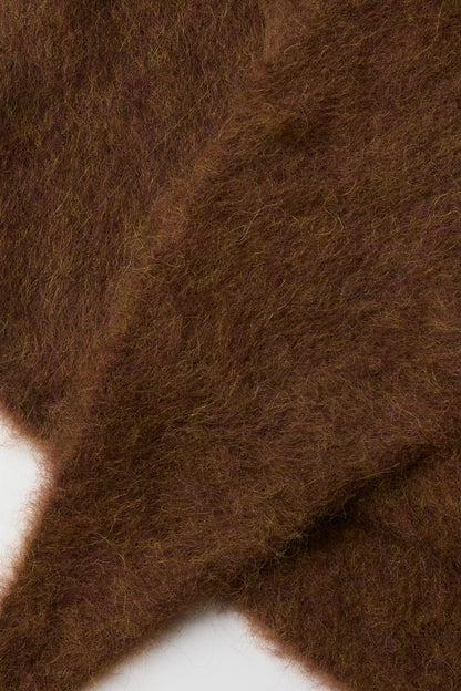 FLUFFY TRIANGLE SCARF