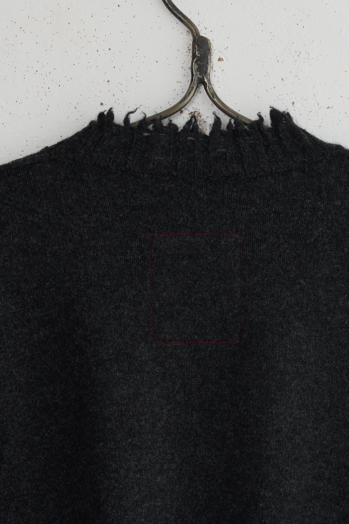 TWO TONE LONG SLV TOP