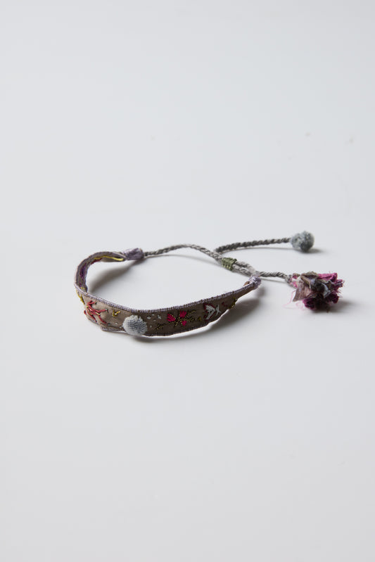 PURPLE EMBROIDERED BRACELET