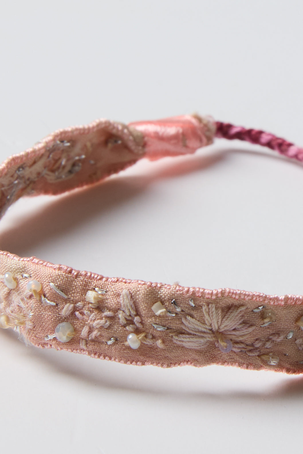 PINK BEAD FLOWER BRACELET