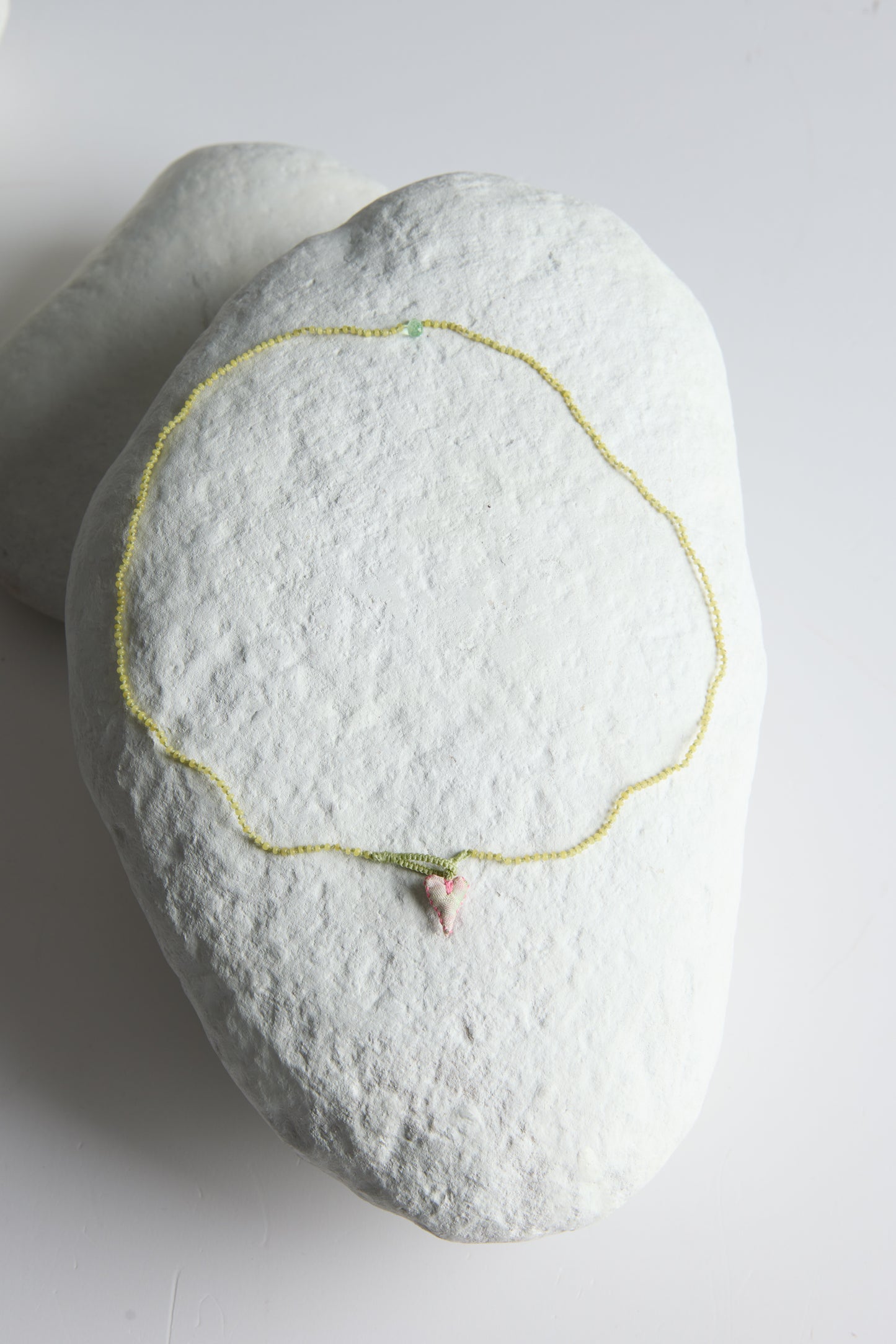 STONE BEAD NECKLACE
