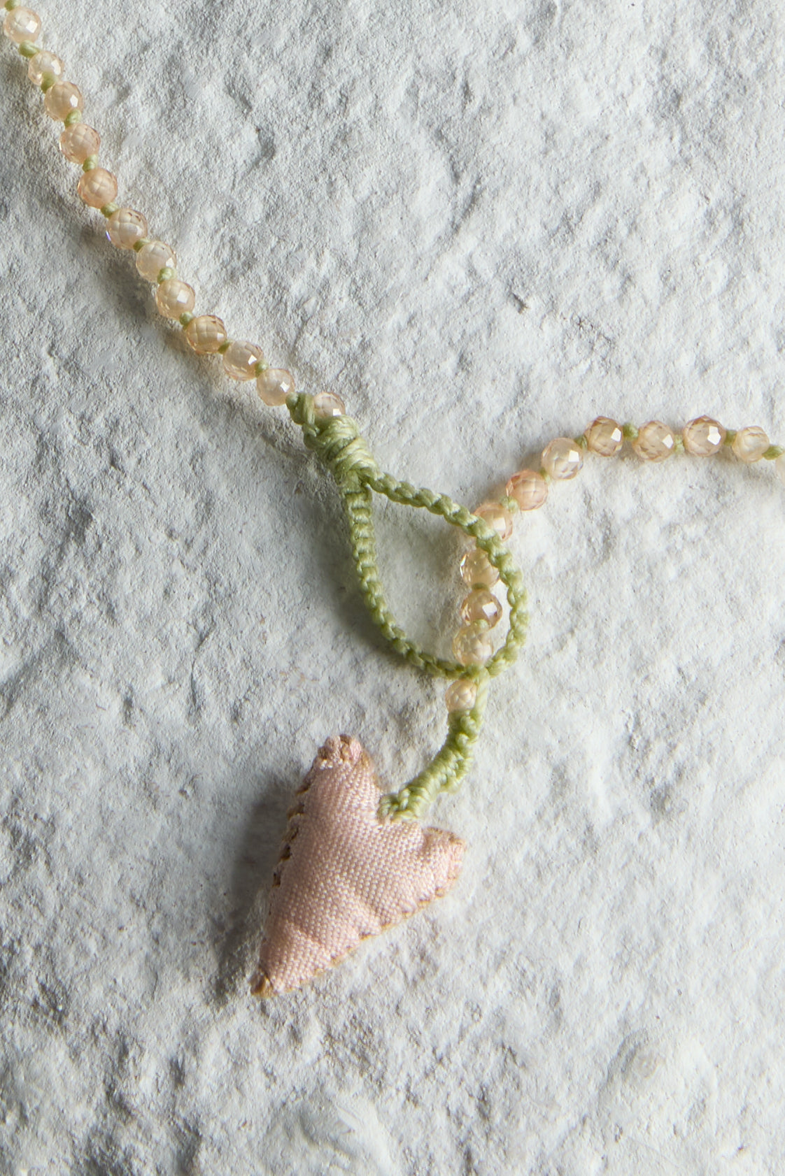 STONE BEAD NECKLACE
