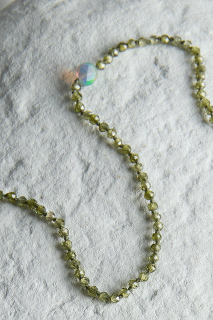 STONE BEAD NECKLACE