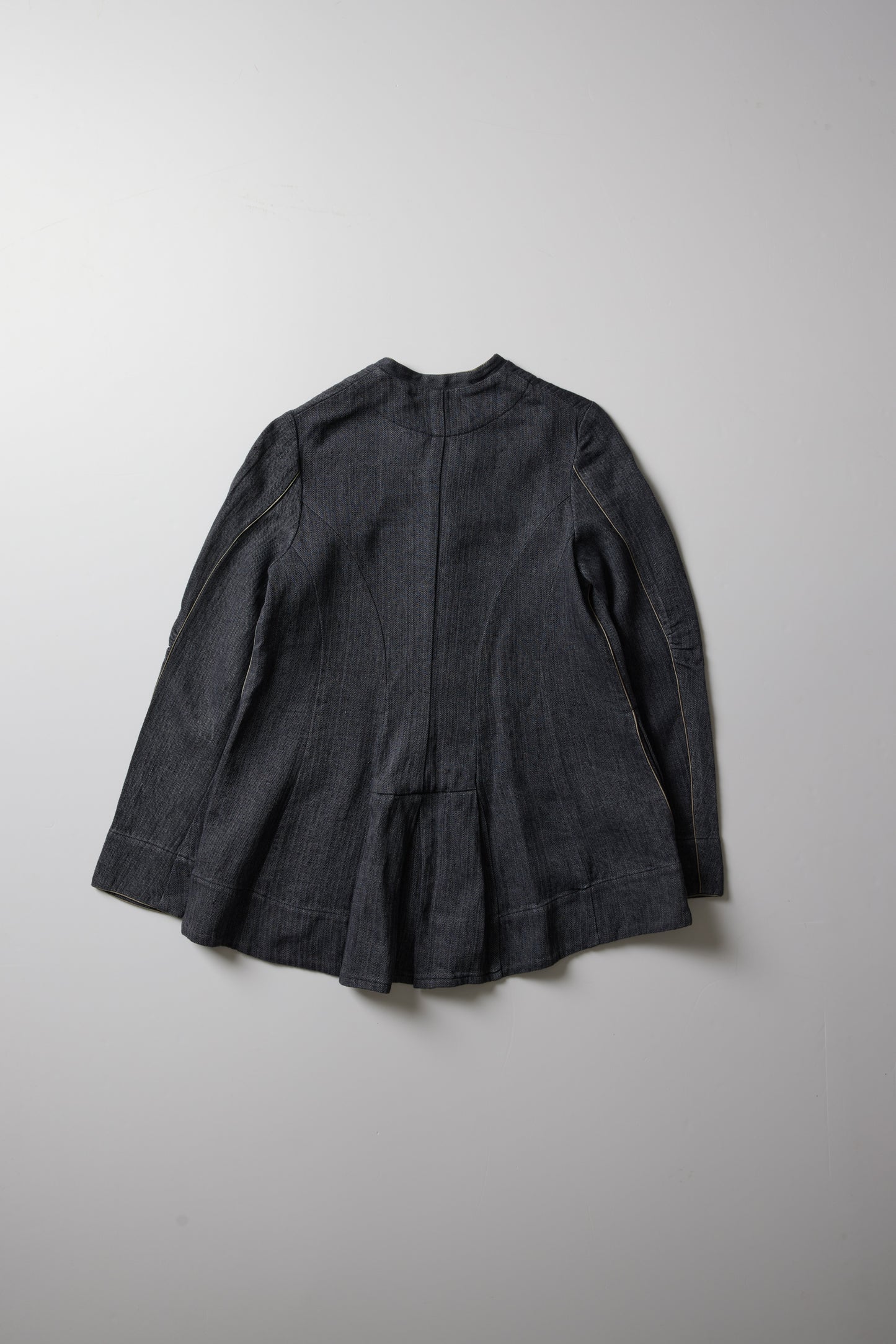 TAILORED JACKET \ VLAS BLOMME \ 1