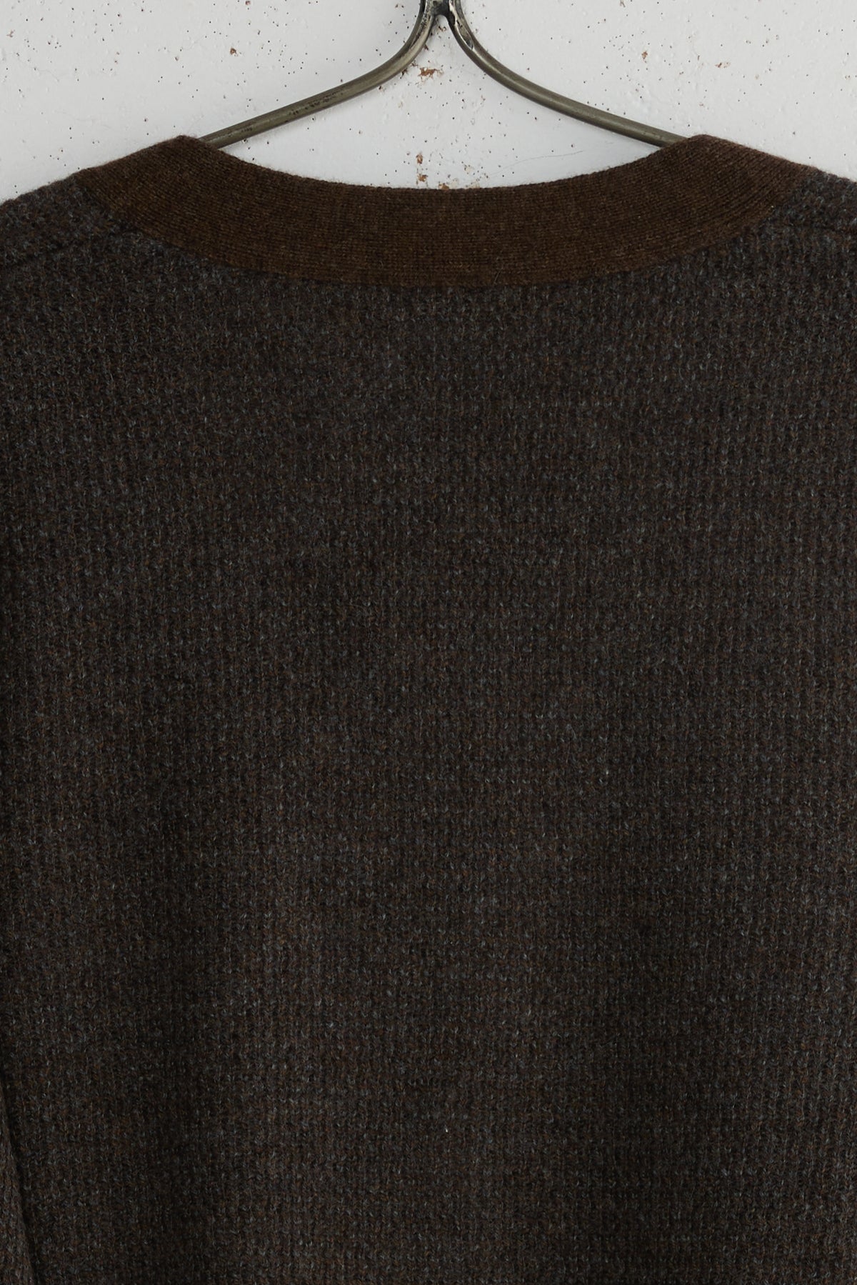 CLASSIC CARDIGAN