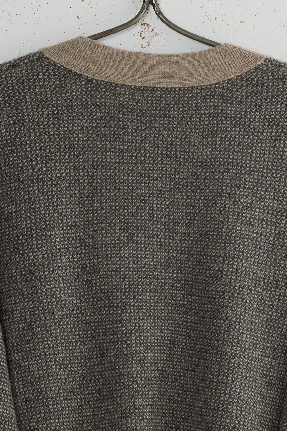 CLASSIC CARDIGAN