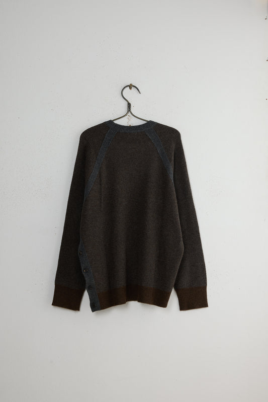 OVERSIZED RAGLAN SWEATER