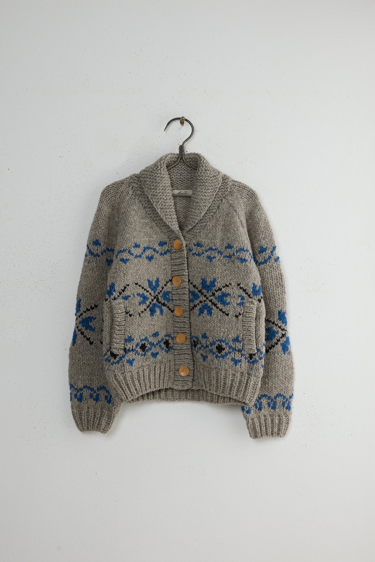 PERU HAND KNIT CARDIGAN