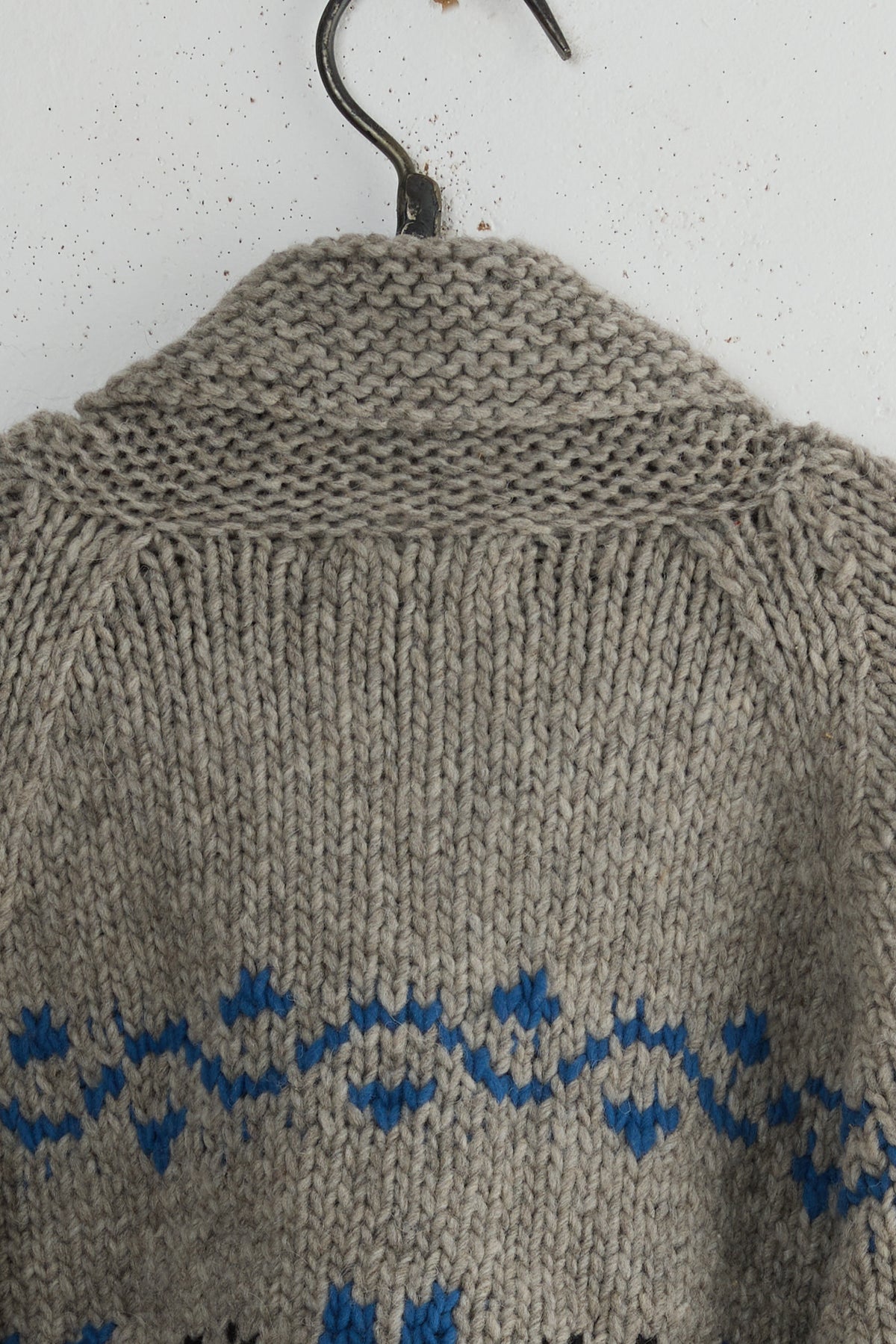 PERU HAND KNIT CARDIGAN