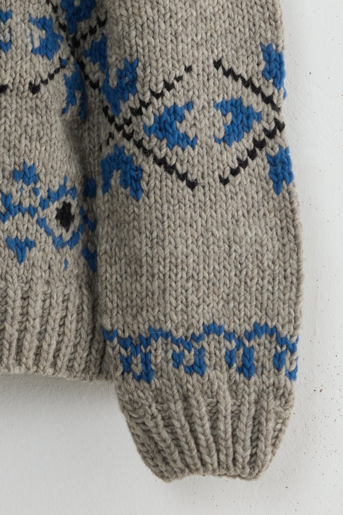 PERU HAND KNIT CARDIGAN