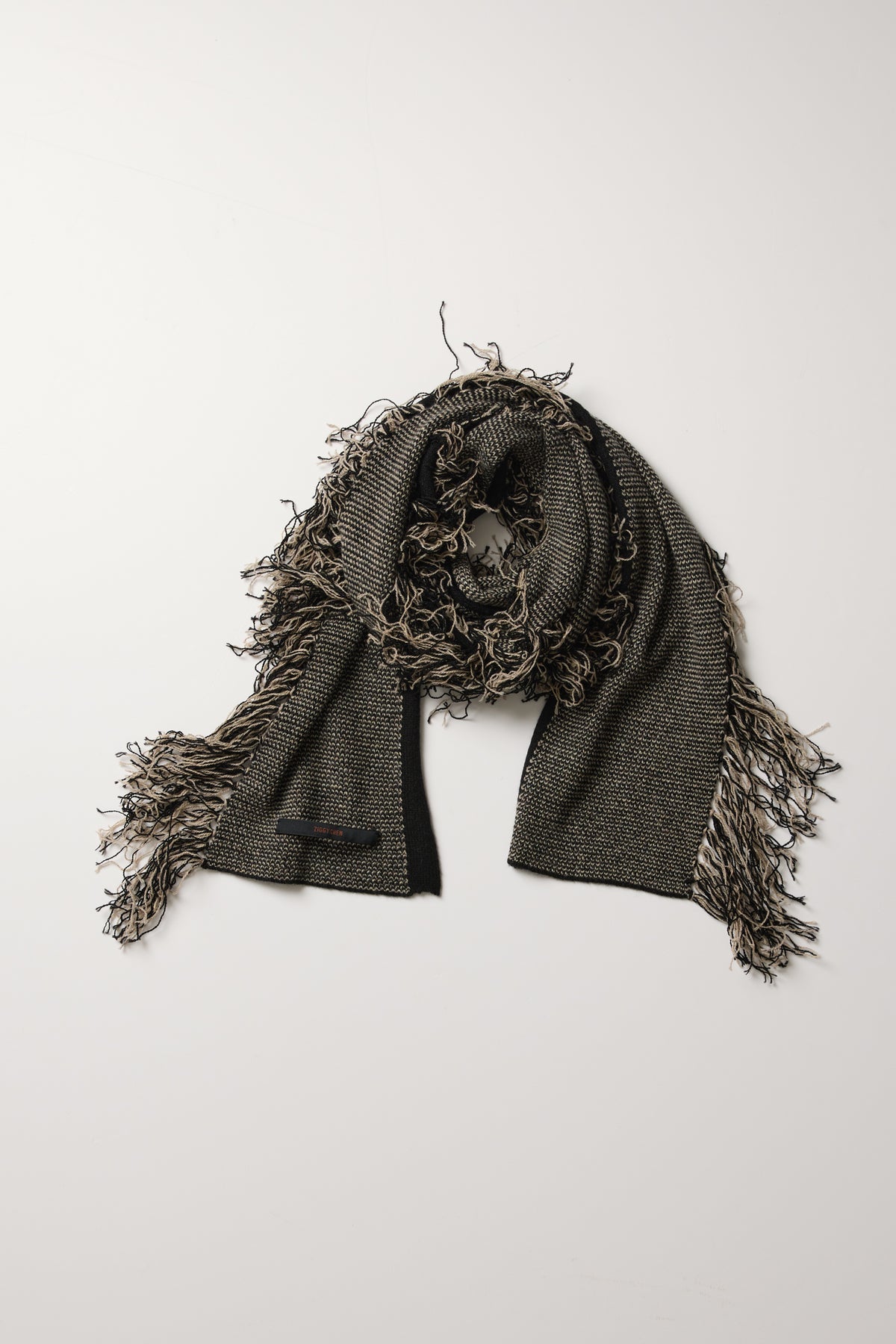 LONG SCARF WITH TASSEL