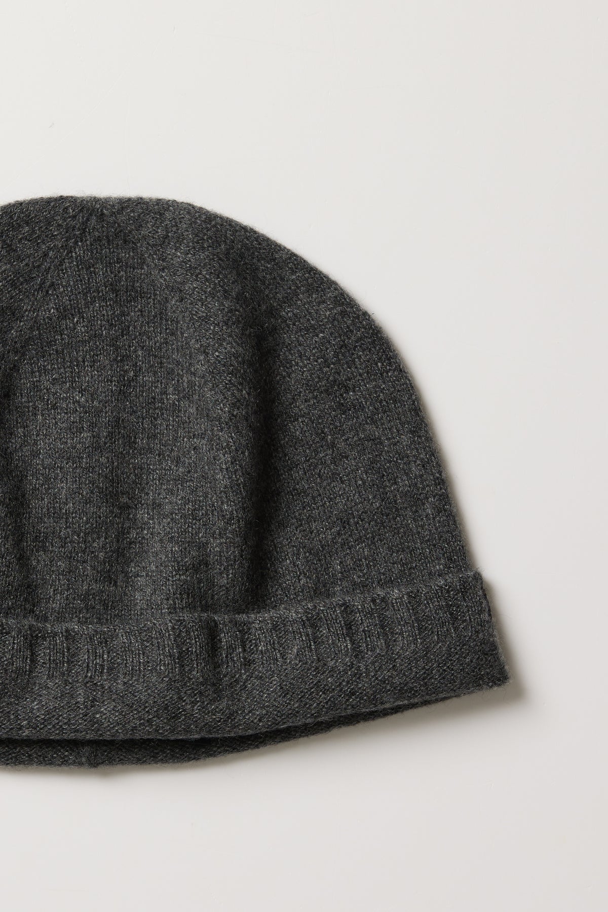 SLOUCHY BEANIE