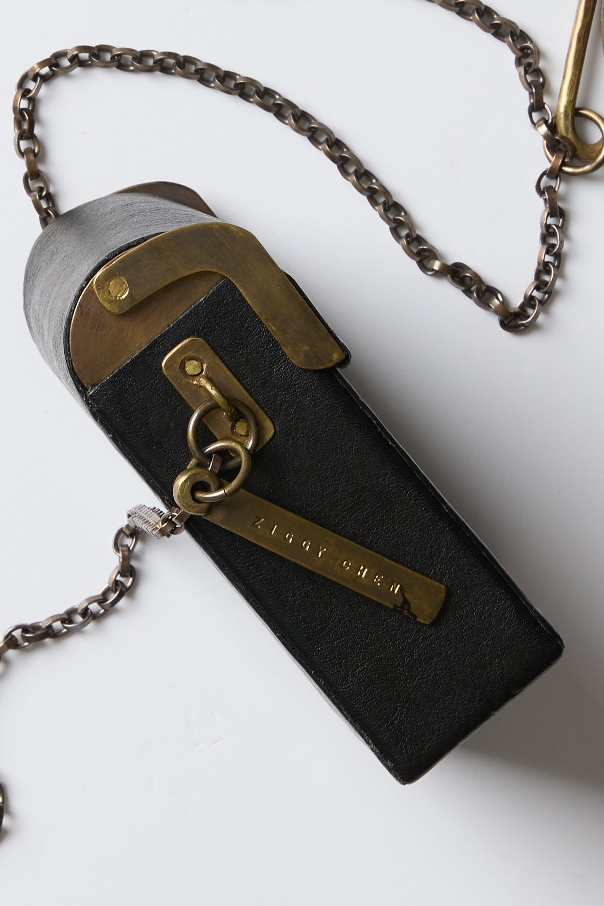 LEATHER BRASS FRAME BOX PORCH