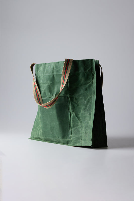 YOUNG WAXED BAG