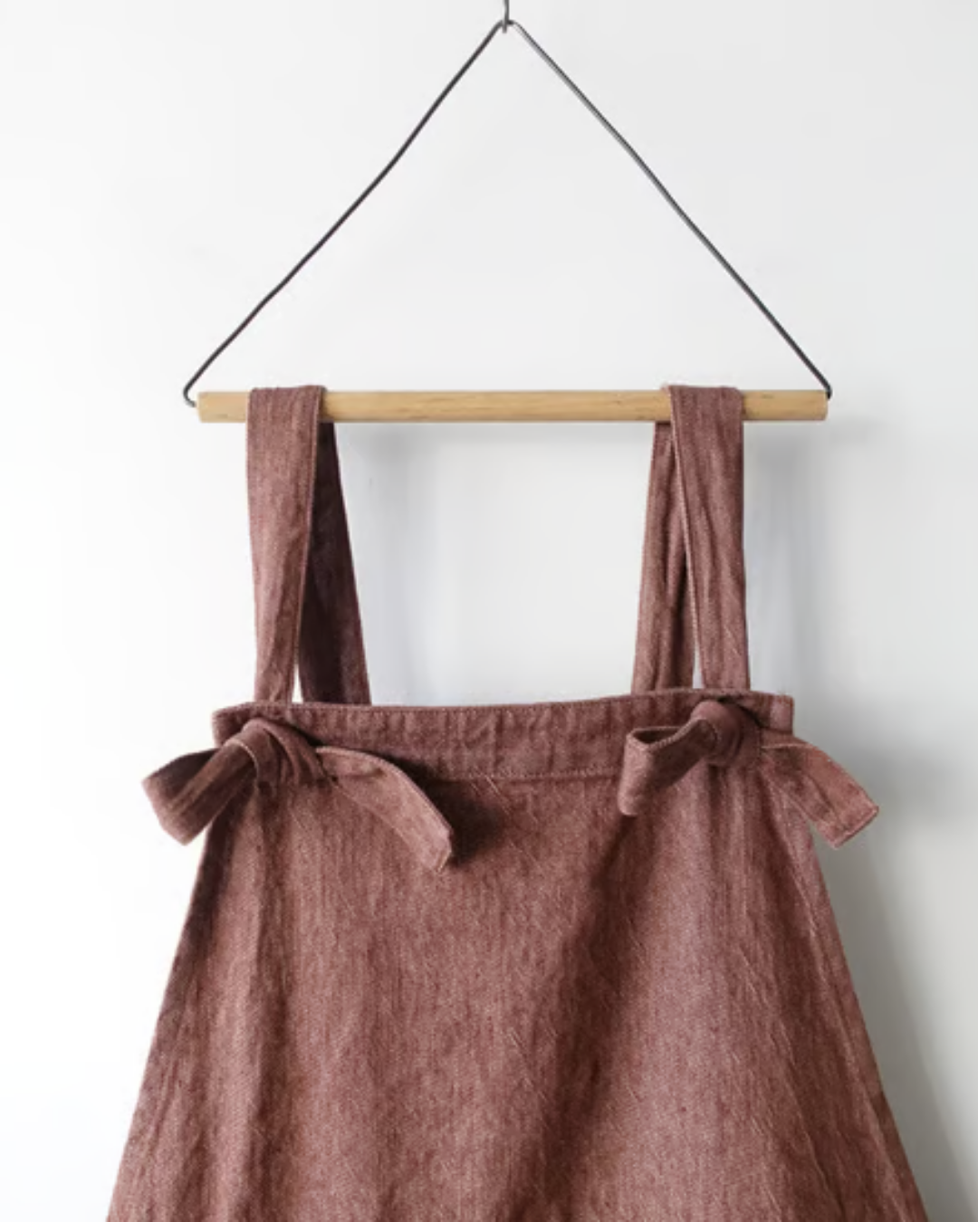 C/L DENIM APRON DRESS