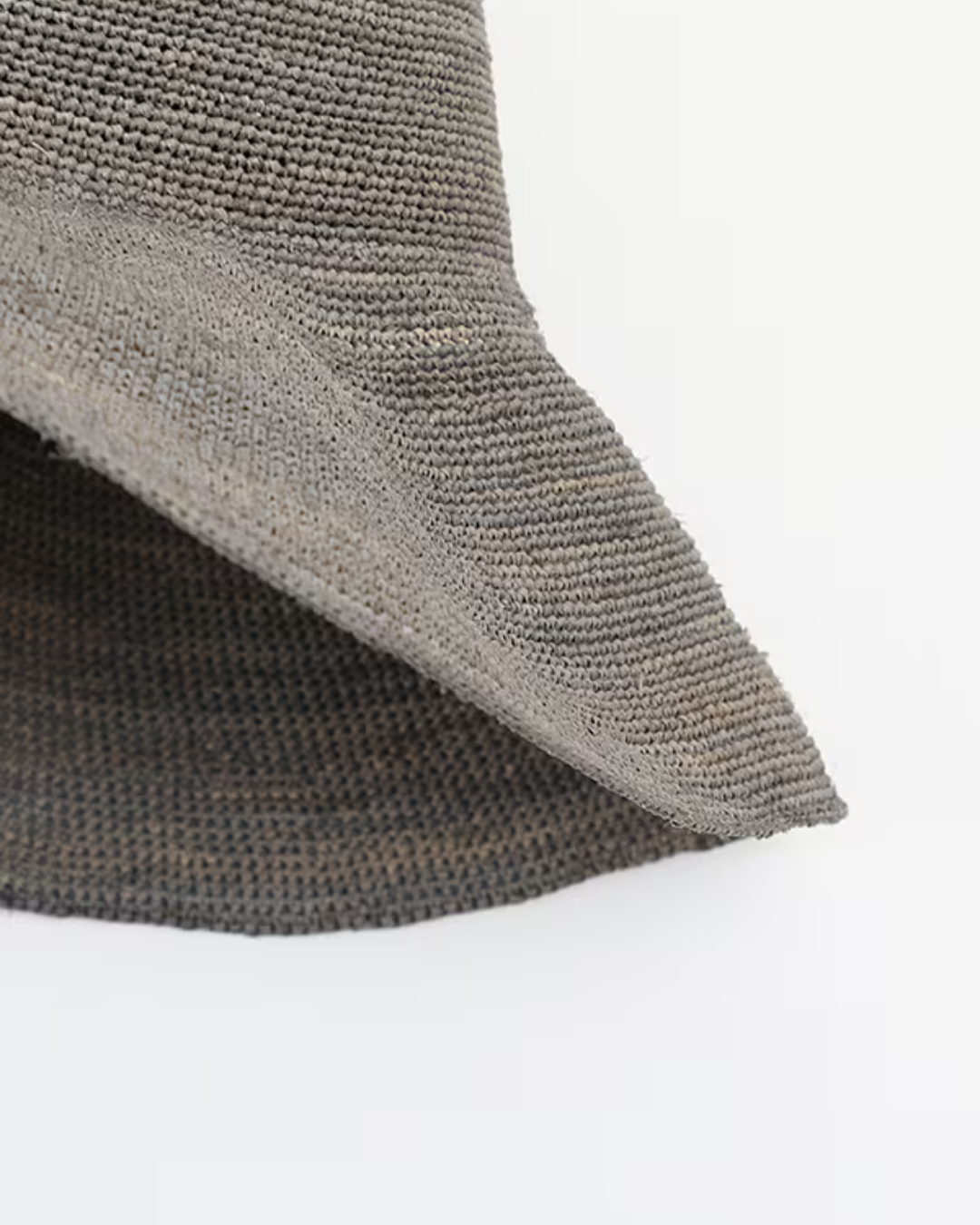 RAFFIA HAT