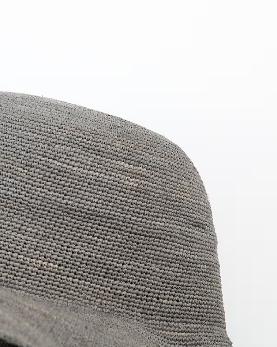RAFFIA HAT