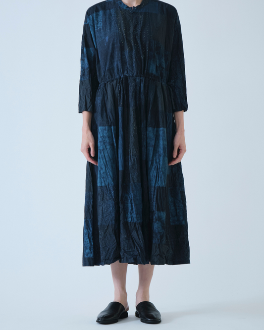 TSUGIHAGI PRINT DRESS