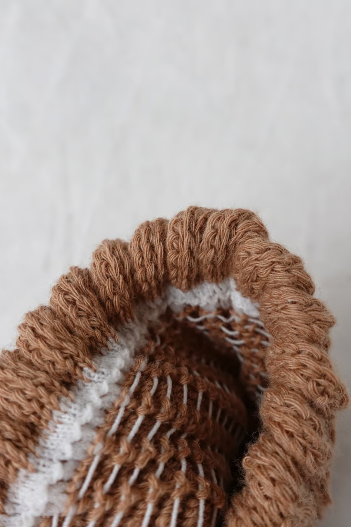 UNDYED SOCKS