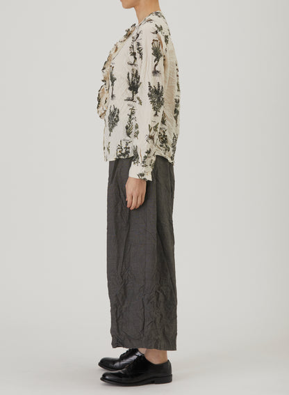 Relax Herbal Print Ruffle Collarless Blouse